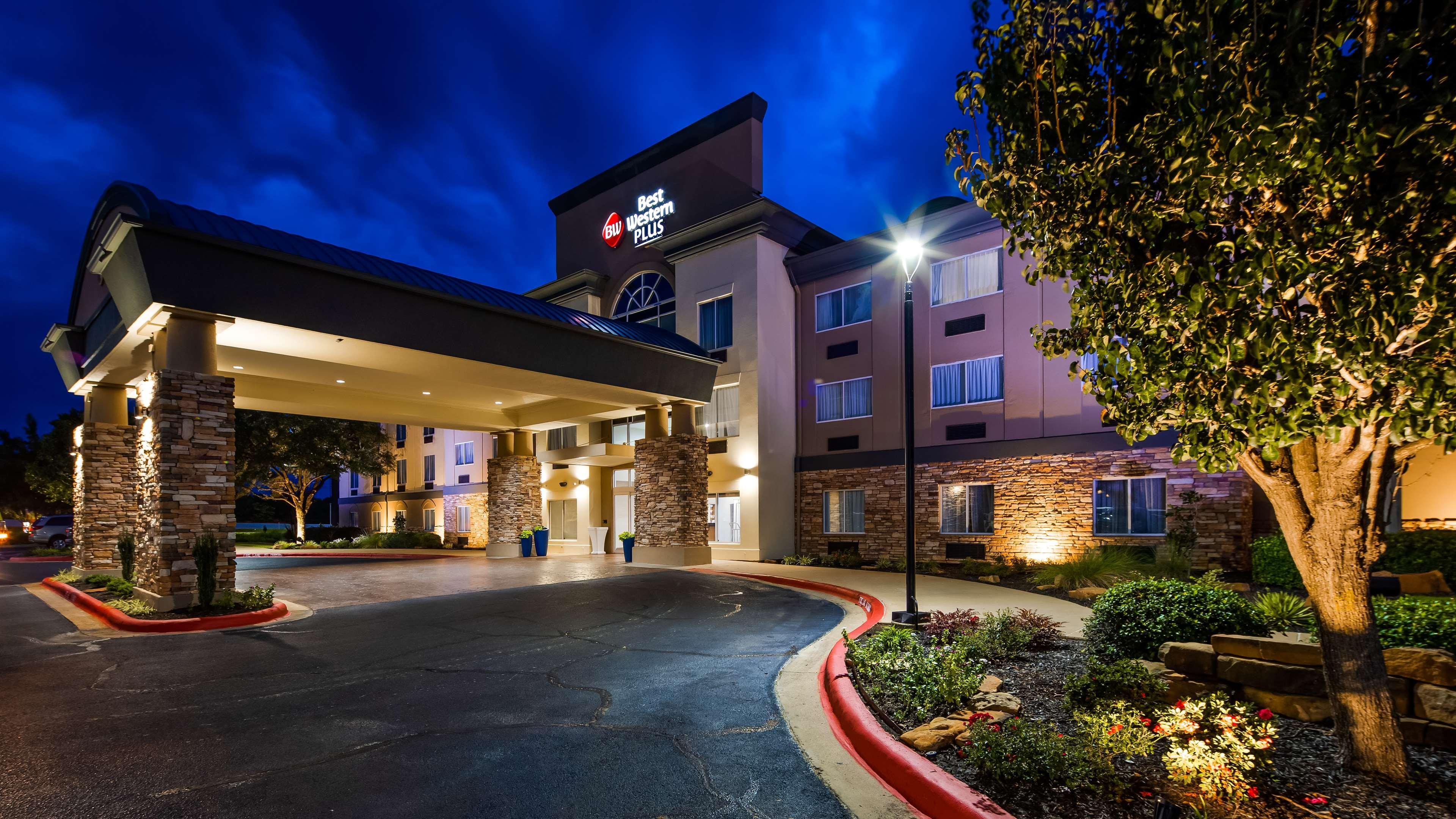 Best Western Plus Rama Inn & Suites La Grande Ngoại thất bức ảnh